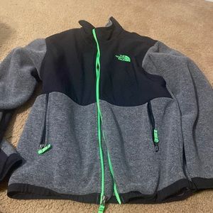 Boys northface sweater jacket  xl